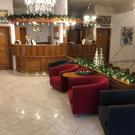 Kavalir Hotel Praha Bagian luar foto