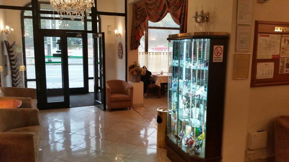 Kavalir Hotel Praha Bagian luar foto