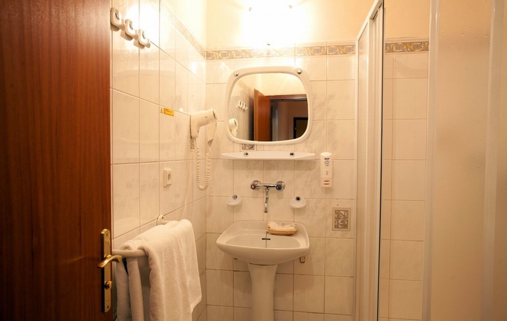 Kavalir Hotel Praha Bagian luar foto